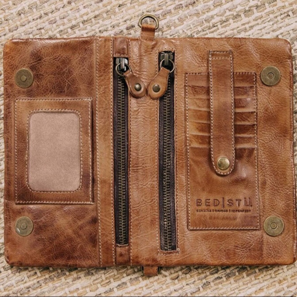 Bed Stu Cadence Wallet Wristlet